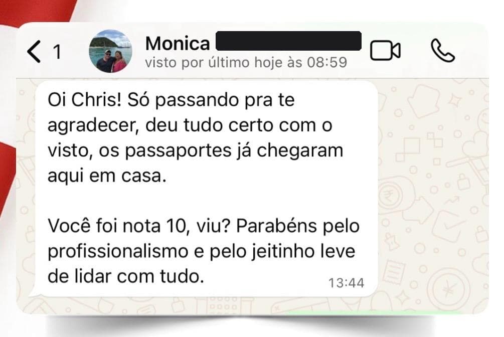 Mensagem de Monica: passaportes chegaram, Chris nota 10